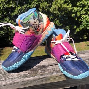 2019 Nike Youth Kyrie 6 Pre Heat Sneaker